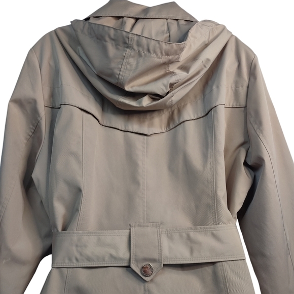 London Fog Trench Coat Women's Tan/Beige Trench Coat Size XL - Picture 6 of 10